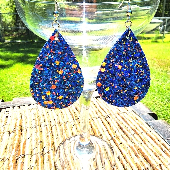 Jewelry - Deep Blue Sea Teardrop Earrings NWT